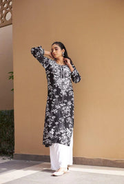 Zainab Soft & Comfy Mul leafy Contrast Kurtis